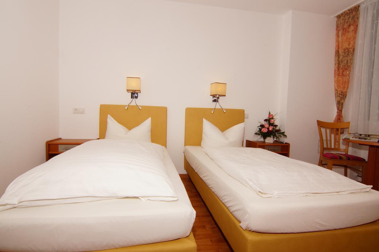 Hotel Spitzenpfeil Michelau in Oberfranken Zewnętrze zdjęcie