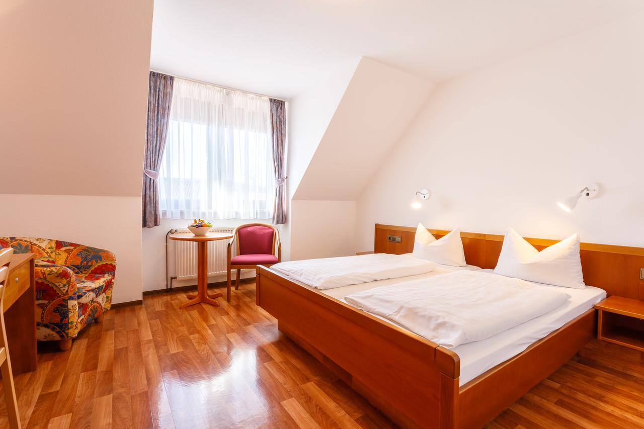Hotel Spitzenpfeil Michelau in Oberfranken Zewnętrze zdjęcie